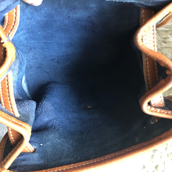 Vintage Crossbody Dooney & Burke Purse - Picture 11 of 11